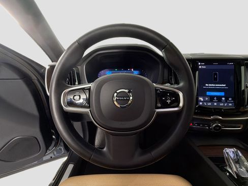 Certified 2023 Volvo XC60 B5 Ultimate w/ Protection Package Premier FWD image 12