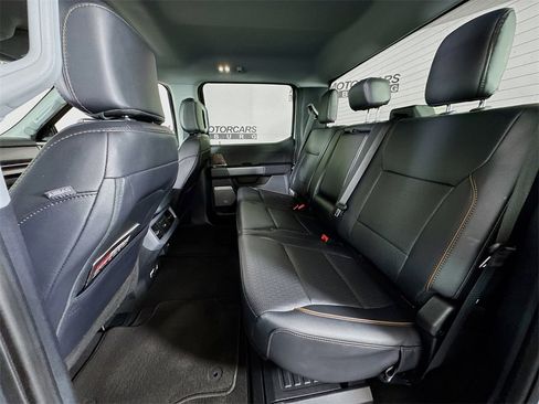 Used 2025 Ford F250 Lariat image 26