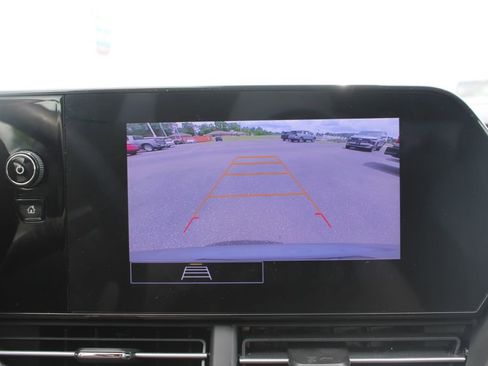 Used 2024 Chevrolet Trax LS w/ LS Convenience Package FWD image 28