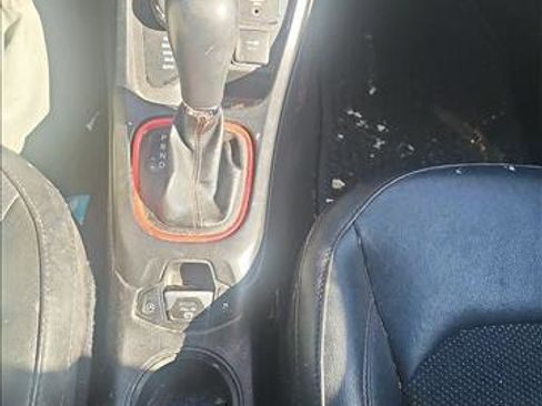 Used 2019 Jeep Compass Trailhawk w/ Cold Weather Group image 16