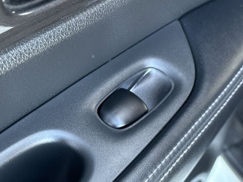 Used 2020 Nissan Rogue S w/ Special Edition Package image 30