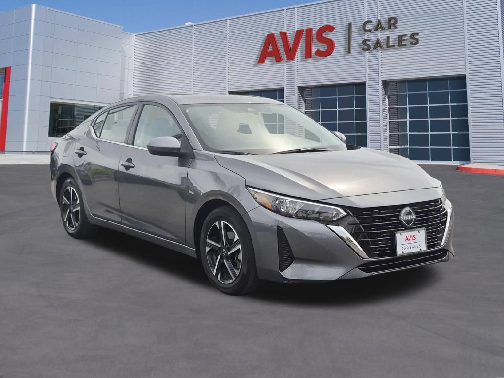 Used 2025 Nissan Sentra SV FWD image 3