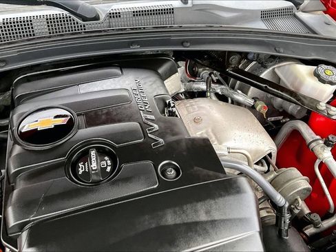 Used 2020 Chevrolet Camaro LT RWD image 29