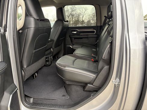 Used 2024 RAM 2500 Laramie image 14