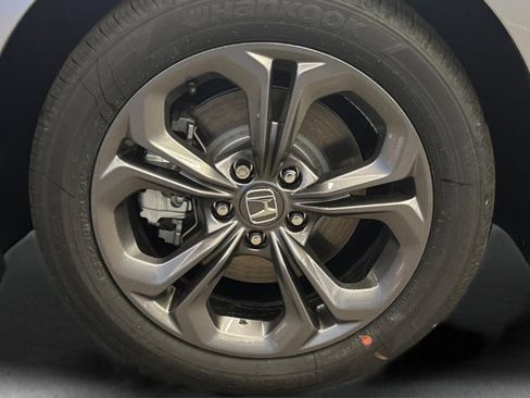 New 2025 Honda Accord EX-L image 32