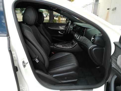 Used 2021 Mercedes-Benz E 350 Sedan w/ Premium Package image 21