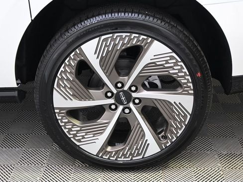 New 2026 Lincoln Navigator L Black Label AWD/4WD image 20