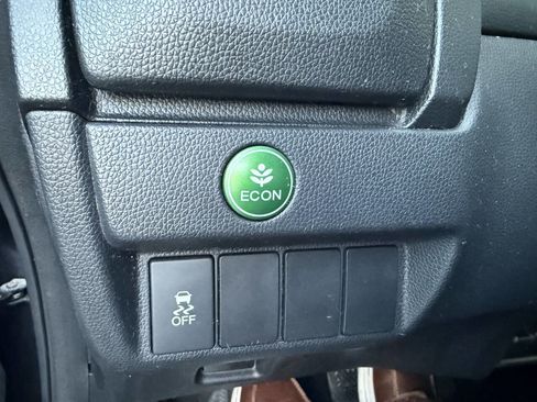 Used 2015 Honda Fit EX image 27