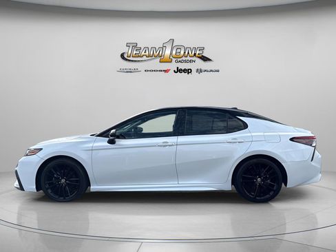 Used 2022 Toyota Camry XSE image 5