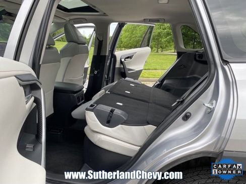 Used 2023 Toyota RAV4 Limited image 38