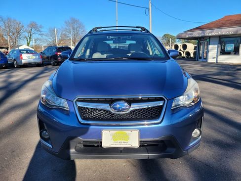 Used 2016 Subaru Crosstrek 2.0i Premium image 2