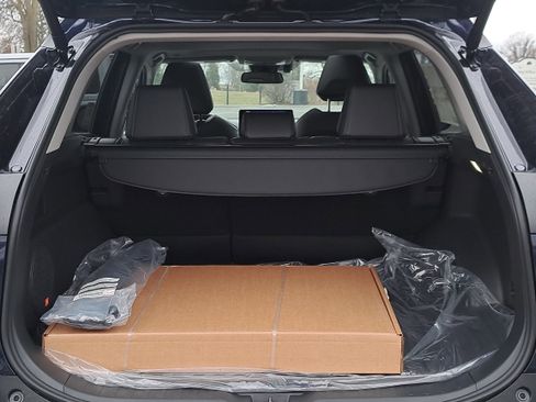 New 2025 Toyota RAV4 XLE Premium image 11