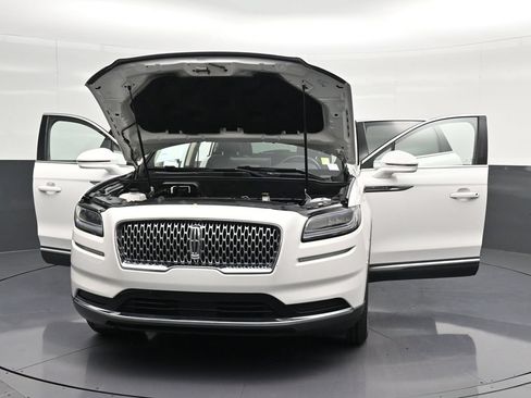 Used 2023 Lincoln Nautilus Reserve FWD image 35