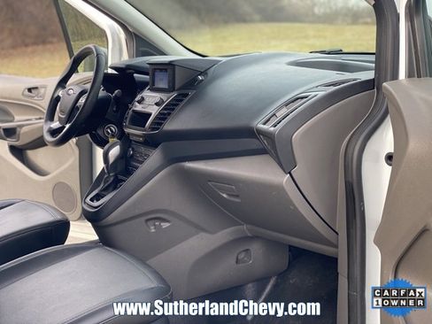 Used 2022 Ford Transit Connect XL image 15