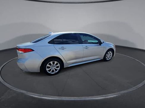Used 2026 Toyota Corolla LE FWD image 8