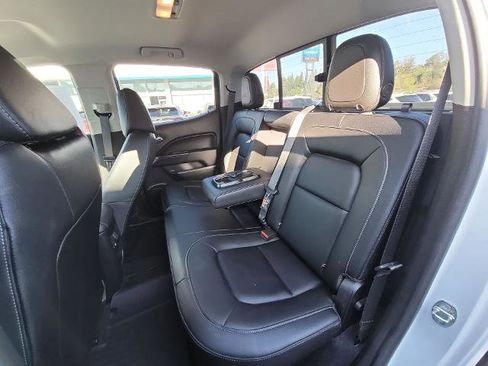 Used 2020 Chevrolet Colorado ZR2 w/ Colorado ZR2 Bison Edition image 21