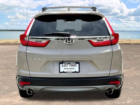 Used 2019 Honda CR-V Touring image 7