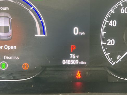 Used 2021 Honda Accord EX image 12
