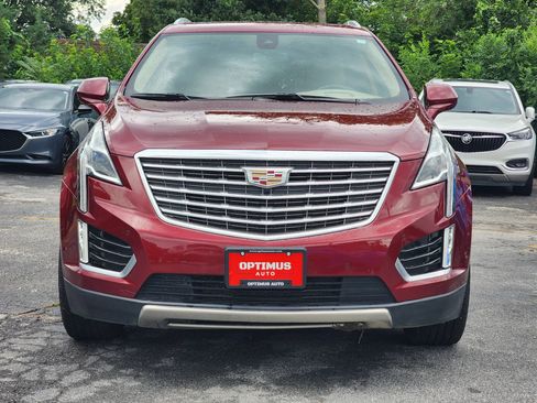 Used 2017 Cadillac XT5 Platinum w/ Driver Assist Package AWD/4WD image 2