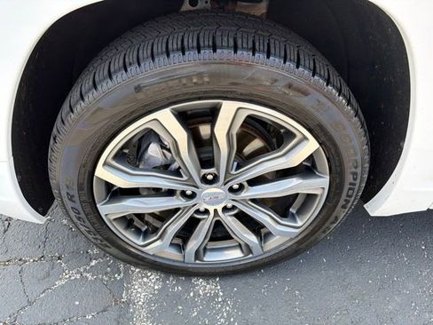 Used 2019 GMC Terrain Denali AWD/4WD image 10