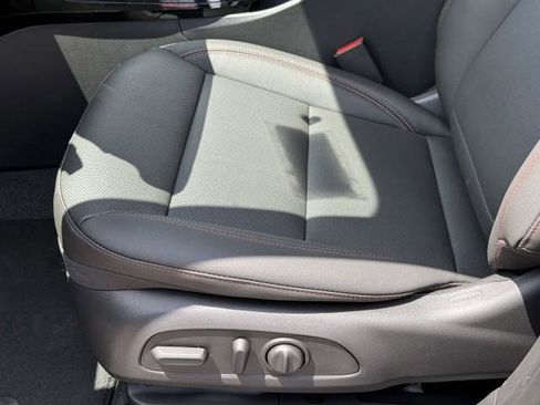 New 2026 Chevrolet Trax RS image 17