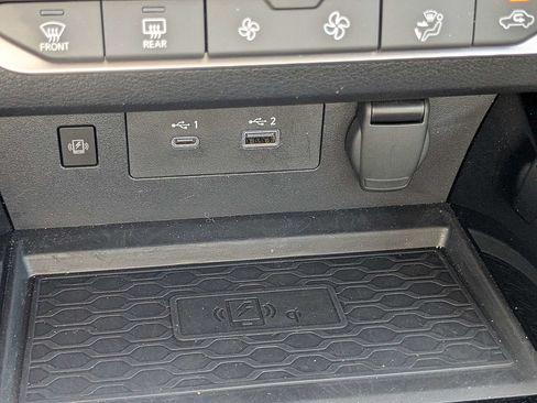 Used 2025 Nissan Altima 2.5 SL FWD image 22