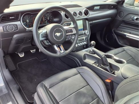 Used 2022 Ford Mustang GT Premium w/ GT Performance Package RWD image 11