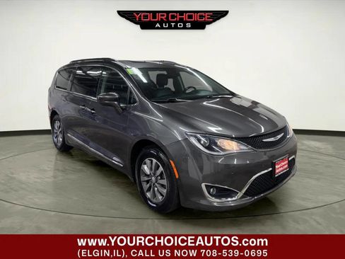 Used 2019 Chrysler Pacifica Touring-L Plus w/ Advanced Safetytec Group image 10