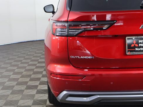 New 2025 Mitsubishi Outlander SEL image 21