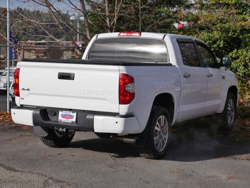 Used 2015 Toyota Tundra Platinum image 25