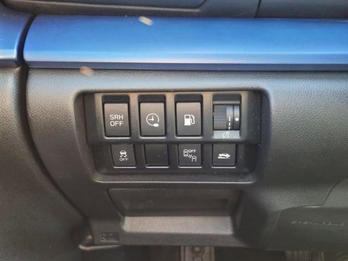 Used 2020 Subaru Crosstrek Hybrid w/ Moonroof Package w/Navigation image 33