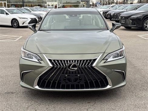 Certified 2025 Lexus ES 350 w/ Premium Package image 2