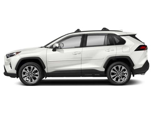 Used 2025 Toyota RAV4 XLE w/ Convenience Package FWD image 3