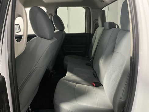 Used 2019 RAM 1500 Express AWD/4WD image 23