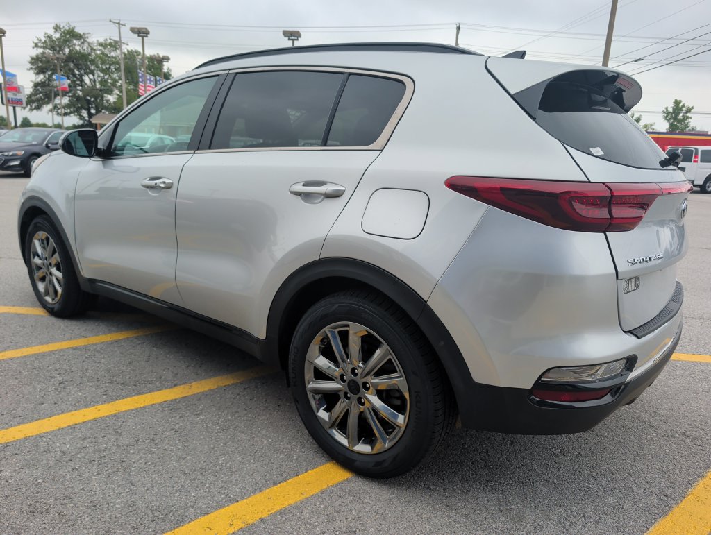 Used 2022 Kia Sportage Nightfall Edition w/ Nightfall Fwd Premium Package image 5