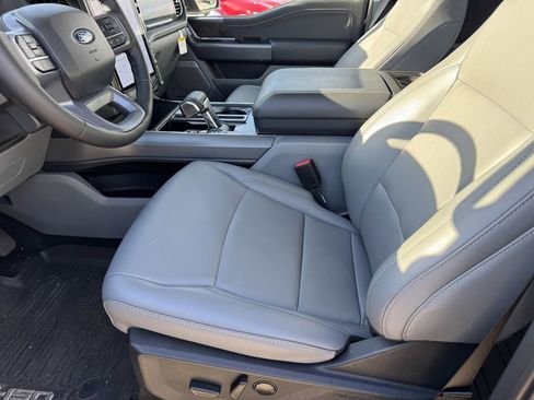 Used 2025 Ford F150 Lightning Flash AWD/4WD image 14