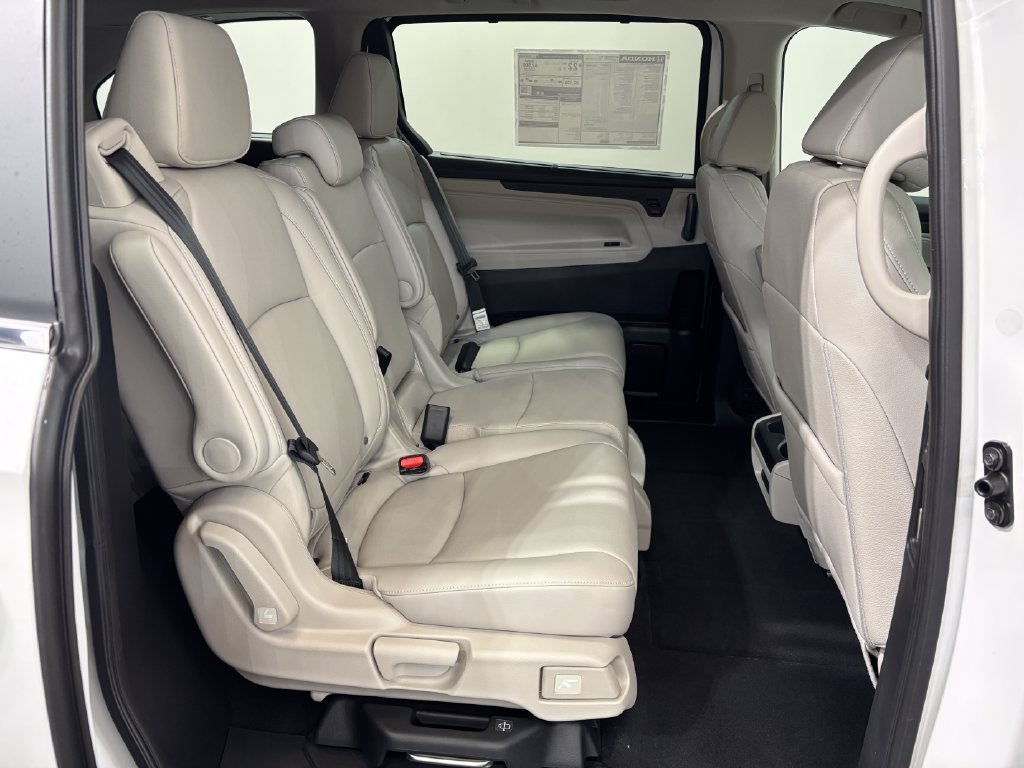 New 2027 Honda Odyssey EX-L image 14