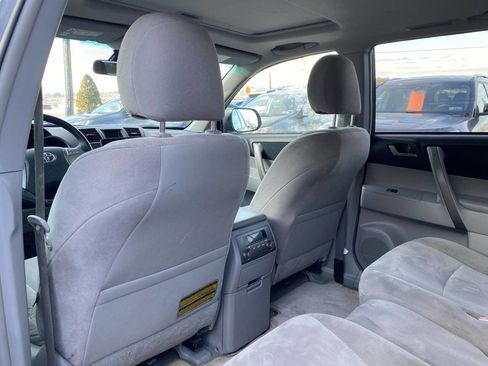 Used 2008 Toyota Highlander Sport w/ Tow Pkg image 14