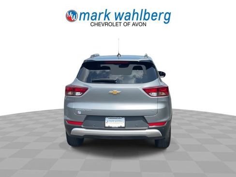 Certified 2025 Chevrolet TrailBlazer LT w/ Convenience Package FWD image 7