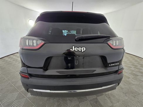 Used 2019 Jeep Cherokee Limited image 10