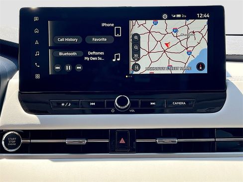 New 2025 Mitsubishi Outlander SE image 35