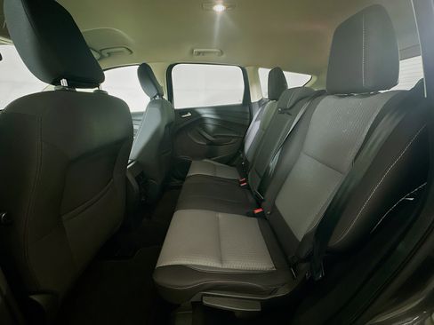 Used 2018 Ford Escape SE image 26