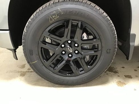 New 2026 Chevrolet Silverado 1500 Custom w/ Rally Edition image 29