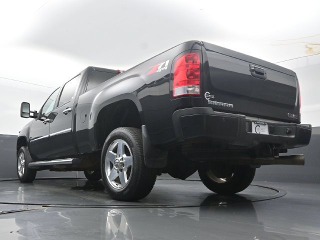 Used 2014 GMC Sierra 2500 Denali w/ Snow Plow Prep Package AWD/4WD image 46