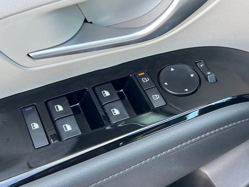 Certified 2025 Hyundai Tucson Limited image 14