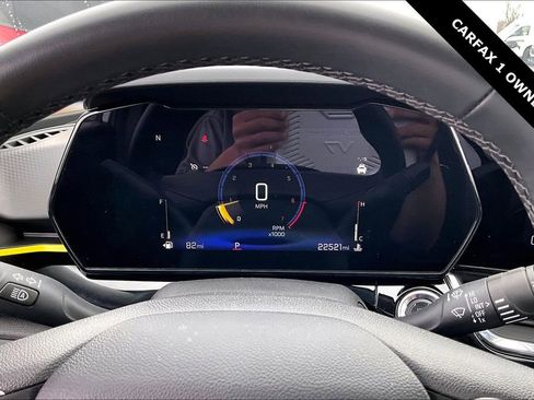 Used 2025 Chevrolet Trax ACTIV image 13