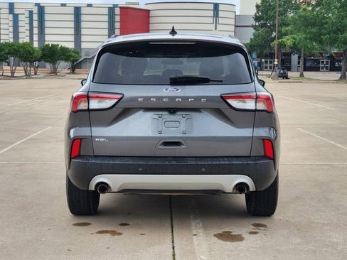 Used 2021 Ford Escape SEL w/ Technology Package FWD image 6