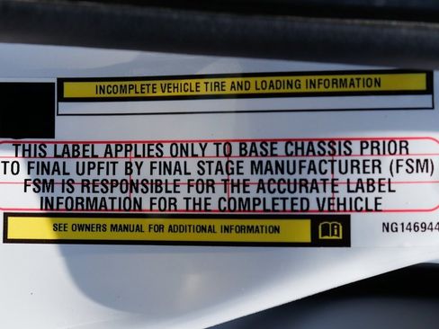 Used 2022 RAM 2500 Tradesman w/ Chrome Appearance Group image 51