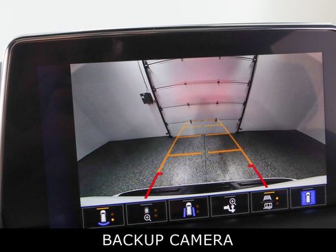 Used 2023 Chevrolet Suburban High Country image 20