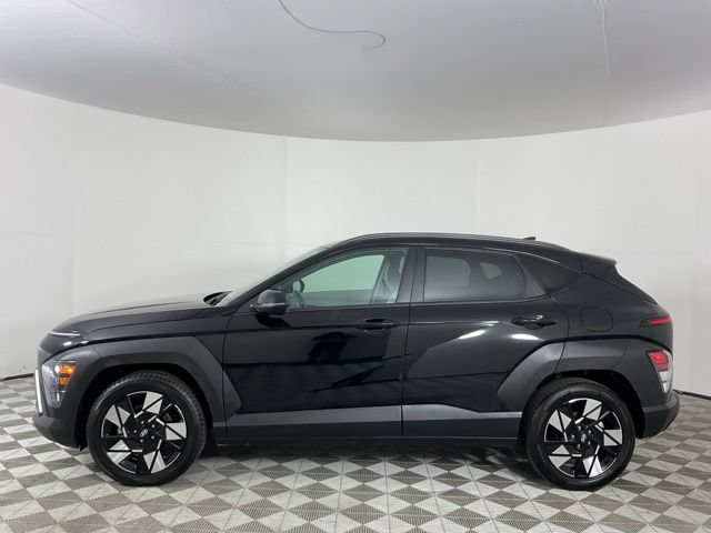 Used 2024 Hyundai Kona SEL FWD image 8
